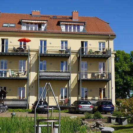 Apartman Mit Blick Auf Wasser