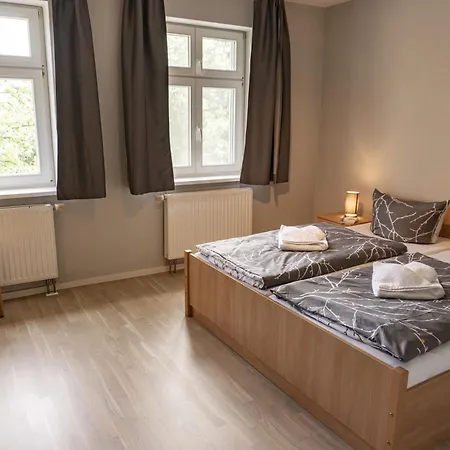 Nette In Mit Balkon Und Seeblick Rheinsberg