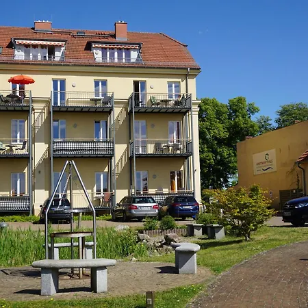 Mit Blick Auf Wasser Apartman *